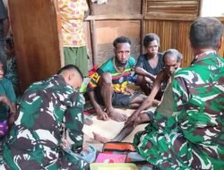Tim Kesehatan Satgas TMMD Gerak Cepat Layani Warga yang Sakit