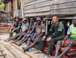 Melalui Komsos Sarana Satgas TMMD Reg 128 Bangun Kedekatan dengan Warga
