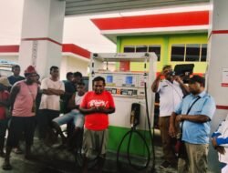 Aktifitas SPBU Nawaripi Terhenti Beberapa Jam, Disperindag Bertemu Puluhan Sopir Truk