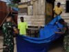Satgas TMMD Kodim 1710/Mimika Bantu Pemasangan Tenda Untuk Kegiatan Keagamaan Warga,