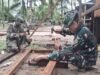 Pembuatan Pintu Jadi Tahapan Lanjutan Sasaran Fisik TMMD Kodim 1710/Mimika