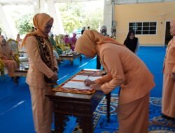Pengukuhan DWP OKU Timur 2024–2029: Perempuan ASN Didorong Adaptif, Solid, dan Berdampak Nyata