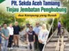 Plt. Sekda Aceh Tamiang Bersama Tim Tinjau Jembatan Rusak di Seruway