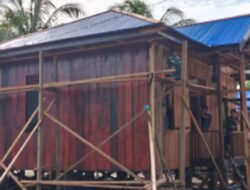 Pemasangan Atap Rampung, Progres Pembangunan 5 Rumah Capai 90 Persen